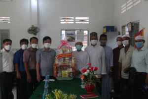 GCRA official meets with Islamic community in Tay Ninh