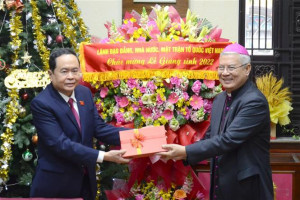 NA Vice Chairman extends Christmas greetings to Christians in Da Nang