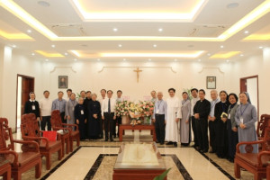 Home Affairs Deputy Minister extends congratulations to congress of Vietnam Council of Major Superiors of Religious