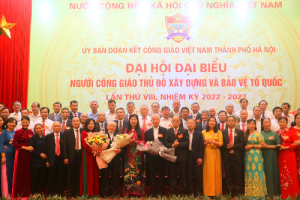 8th congress of Catholics for national construction & defense in Hanoi convened