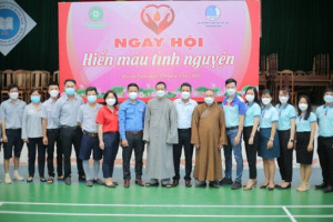 Lay Buddhists in Quang Nam join blood donation program