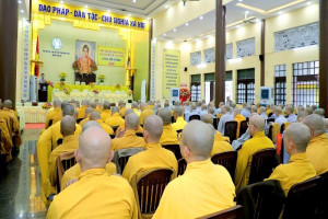 Religious affairs committee in Binh Duong disseminates laws on belief and religion to key Buddhists