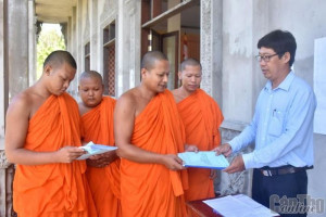 Promoting traffic safety amongst Khmer Buddhists in Can Tho