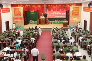 Training on human rights held in Dong Nai
