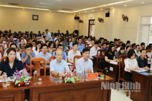 Ninh Binh holds training on mass mobilization work