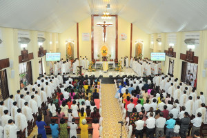 Ordination of deacons held in My Tho diocese