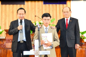 Evangelical chapters in Quang Nam, Gia Lai appoint superintendents