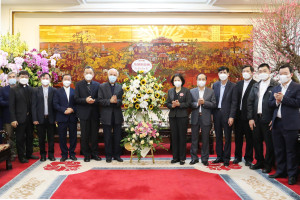 Religious organizations in Bac Ninh pay pre-Tet visit to local authorities