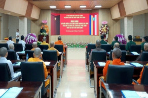 Conference on defense and security knowledge for Buddhist monastics held in Kien Giang