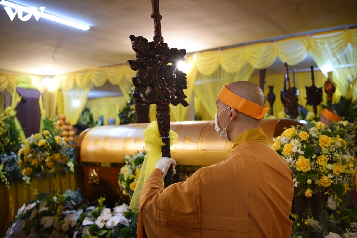 the funeral is held in accordance with the buddhist tradition.